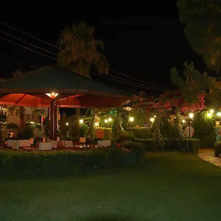 Club Armar 4* מרמריס